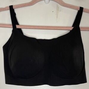True & Co Sz M Bra Wire Free Scoop Neck Adjustable Straps Color Black 16838